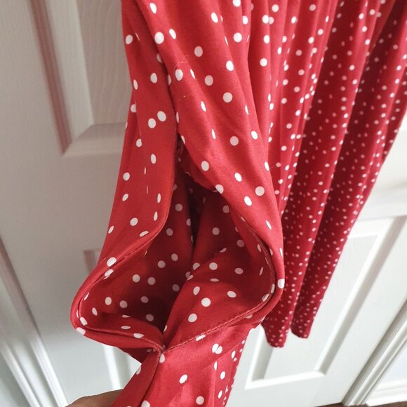 Red Polka Dot Dress Size XL With Pockets Short Sleeve V-neck Midi - Picture 3 of 5
